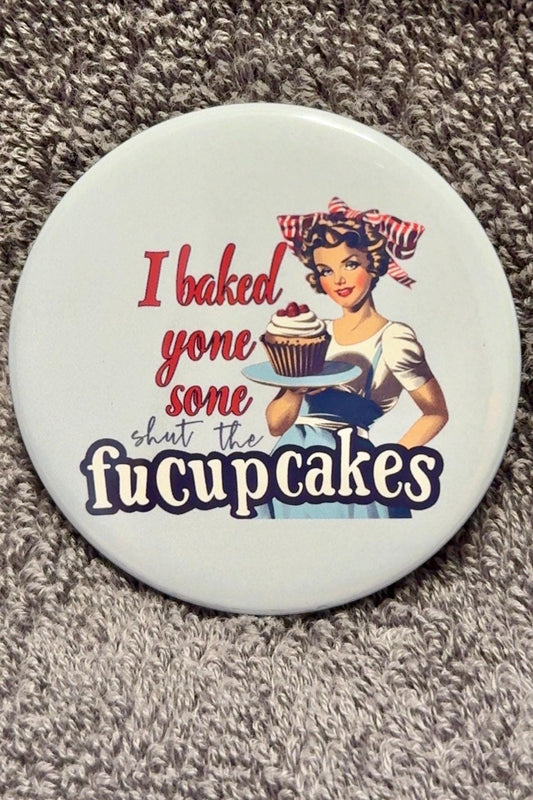 Retro Sarcastic Lady Magnet, kitchen decor, Gag gift, Stocking stuffer (2.5 inch round)